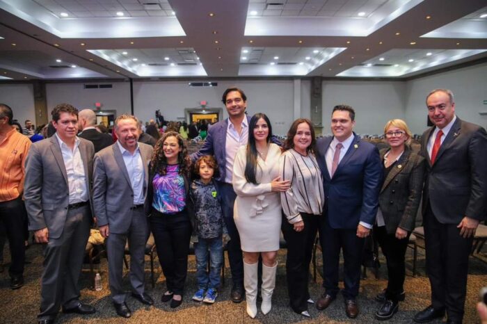 Felicitó Alcalde Carlos Peña Ortiz a Diputado de VII Distrito por su InformeLegislativo