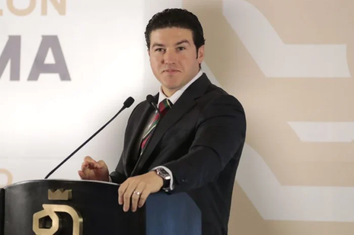 Sostiene Samuel García que no hay desacato y no necesita al Congreso de NL para regresar