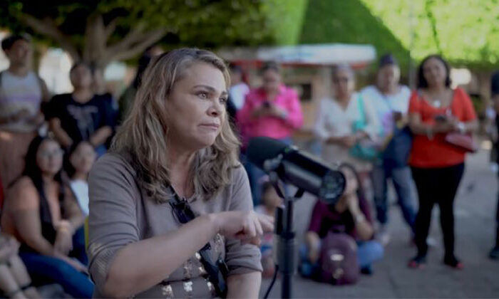 “Tu hija me quitó tu recuerdo”: Joven tenía un novio mayor y resultó el ex de su mamá