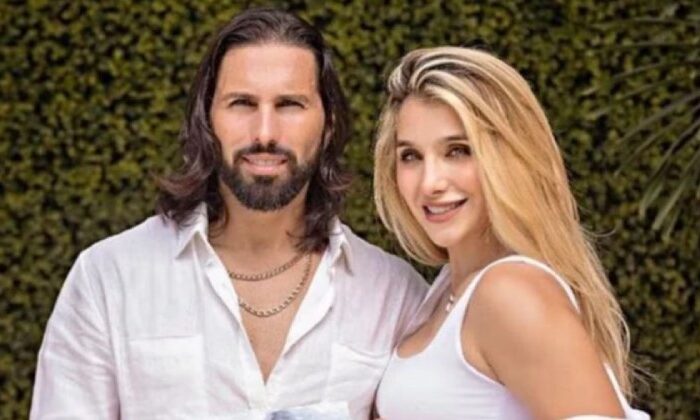 Mamá de Poncho De Nigris se lanza contra Marcela Mistral