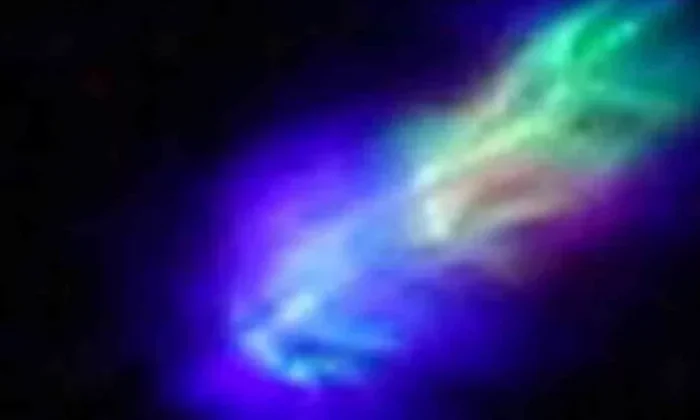 Fotógrafo capta impresionantes luces en el cielo