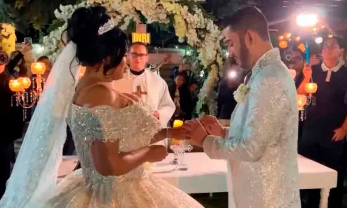 Kimberly ‘La más preciosa’ se casa con Óscar Barajas