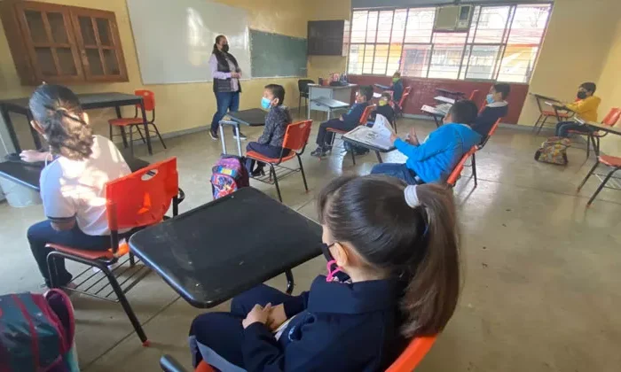 Cambian vacaciones a los profes de Tamaulipas