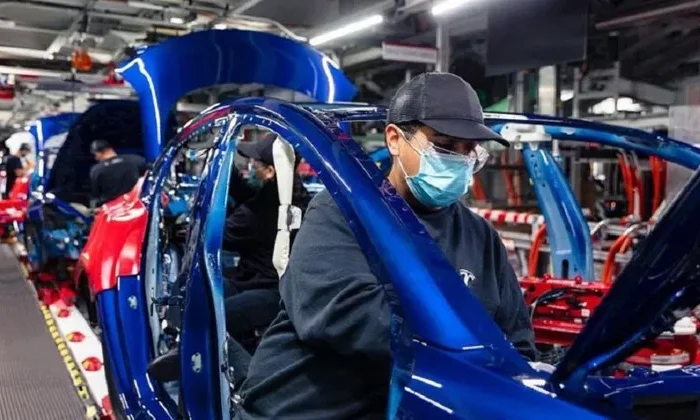 Tesla ofrece empleo en varios estados de la República