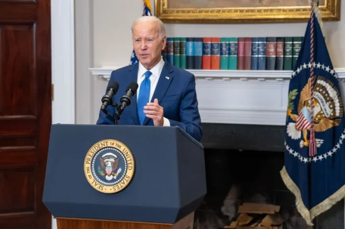 Joe Biden promete 'cerrar la frontera' con México como medida migratoria