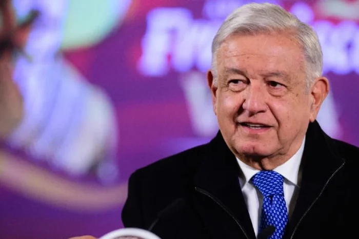 Buscará AMLO que ministros no ganen más que el presidente