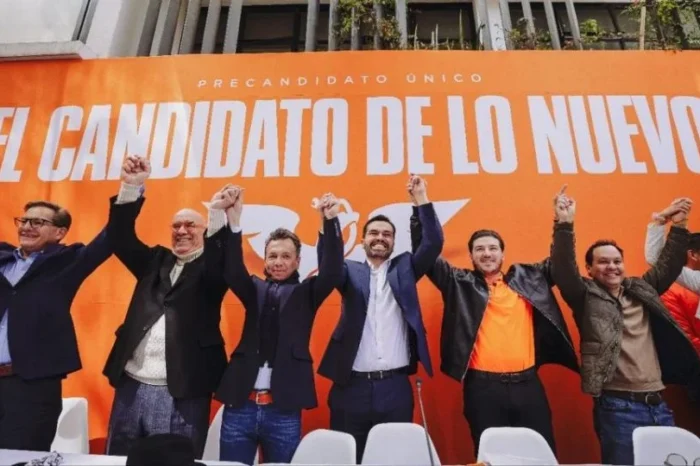 Jorge Álvarez Máynez se registra como precandidato presidencial de MC