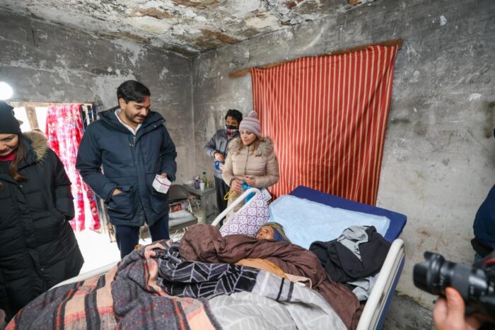 Apoyó Alcalde Carlos Peña Ortiz con sillas de ruedas a reynosenses