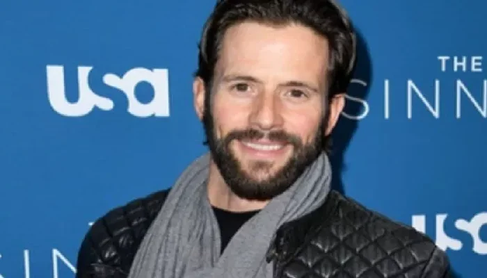 Muere el actor Christian Oliver junto a sus dos hijas en accidente aéreo