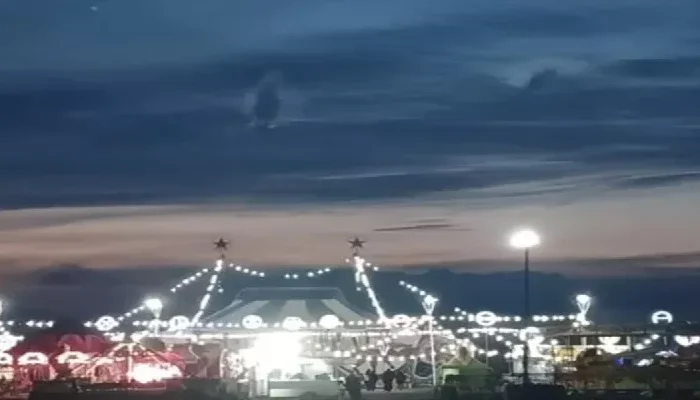 Captan inquietante figura en nubes de Cadereyta, NL