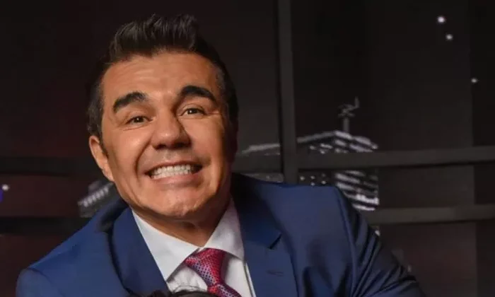 Embargan residencia de Adrián Uribe; podría perder su casa