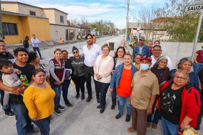 Supervisó Carlos Peña Ortiz nueva pavimentación hidráulica en Ampliación La Presa