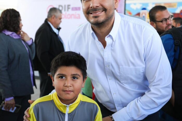 Alcalde Carlos Peña Ortiz otorga más de 2 mil 300 beneficios