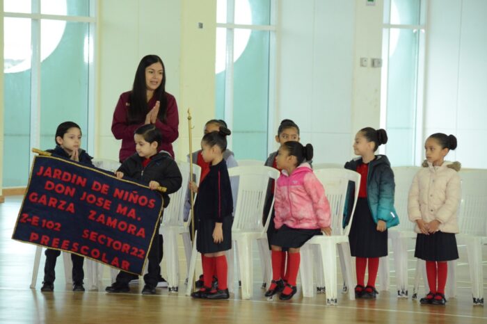 Apoya Carlos Peña Ortíz Concurso de Escoltas