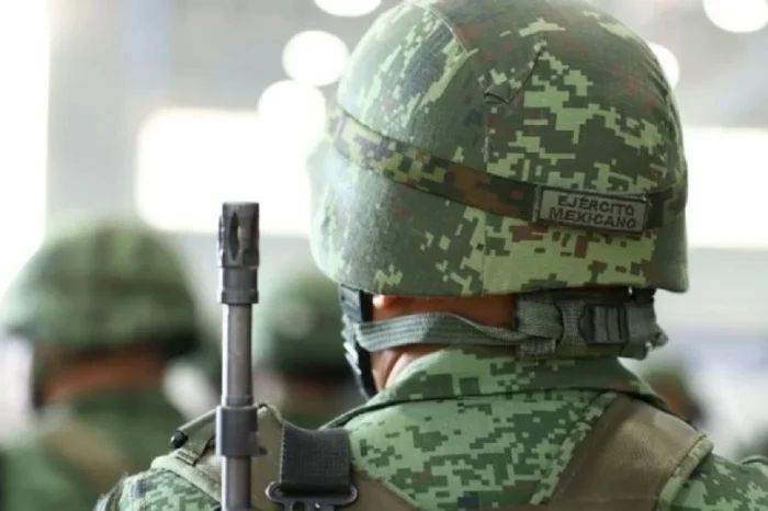 Dan prisión a los 8 militares vinculados con el caso Ayotzinapa