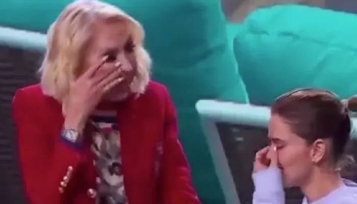 Laura Bozzo llora al defender a Thalí García de las críticas por su salida de LCDLF