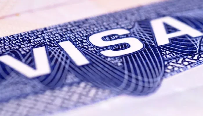 Canadá pide visa a mexicanos ante alta demanda de solicitudes de asilo