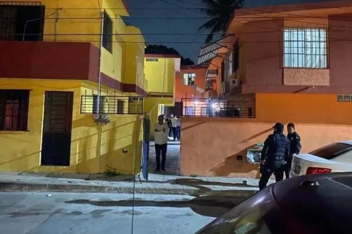 Rescatan a 3 niños, su madre dijo que los amarró “por traviesos”