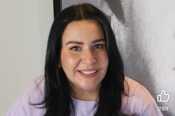 Soy Yahleel Abdala, Master en comunicación, fan de Elvis Presley y en 60 segundos te quiero contar algo sobre mi 💜