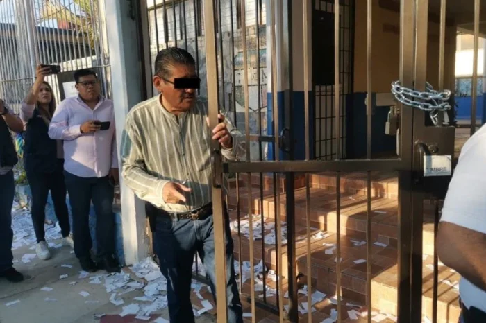 Madres de familia acusan de presunto acoso a director escolar en Tamaulipas