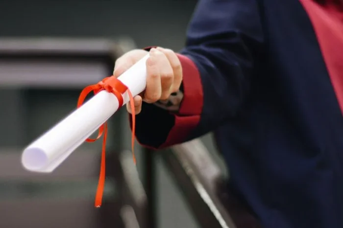 ¿No tienes diploma? SEP lanza Acuerdo 286 para obtener título profesional