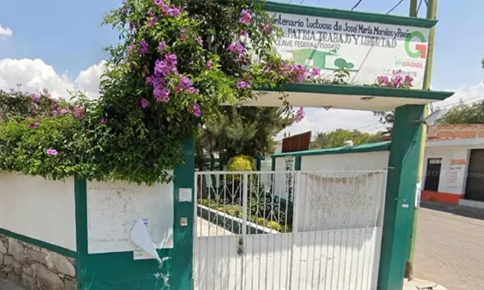 Hallan muerta a una alumna de ocho años en los baños de una Primaria en el Edomex