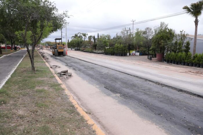 AVANZA PAVIMENTACIÓN DE LA PASEO COLÓN