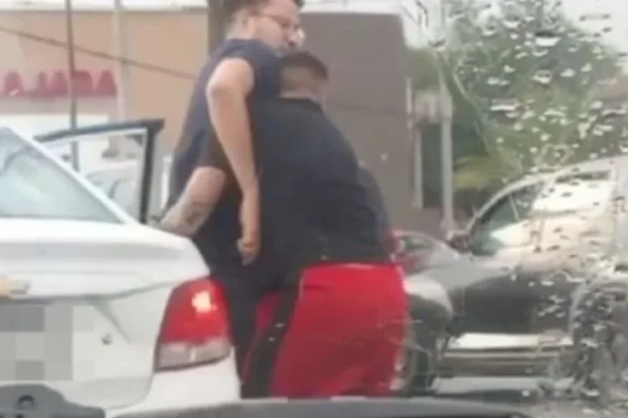 Golpean a joven en avenida Concordia por proteger a su novia quien aprendía a manejar