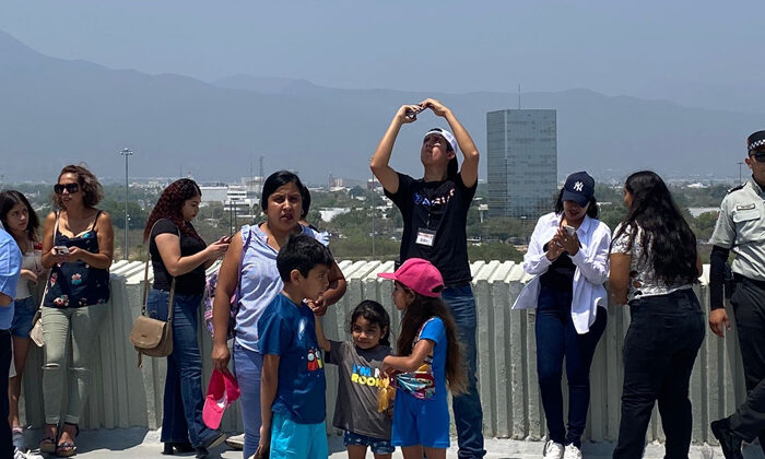 Miles de personas apreciaron el Eclipse de Sol en Tamaulipas