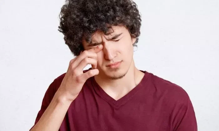 ¿Cómo saber si me lastimé la vista luego de ver el eclipse total de sol?