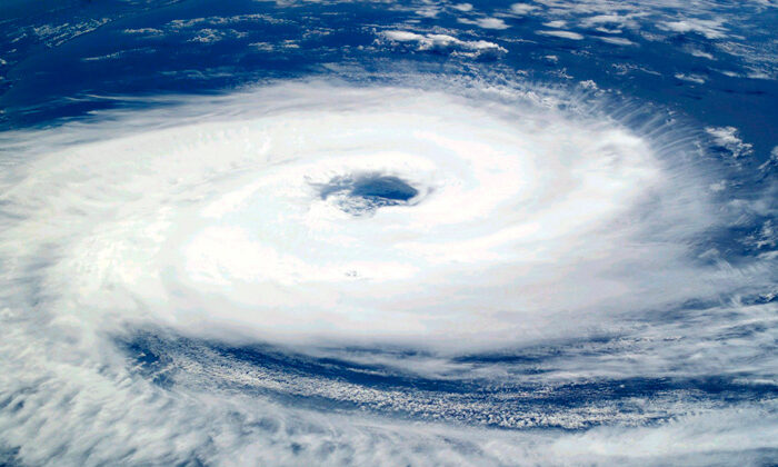 Pronostican temporada de ciclones con lluvias