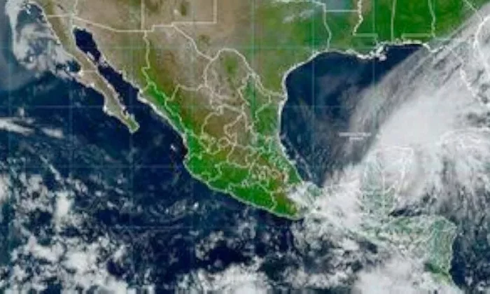 Repasan zonas de riesgo ante la posible llegada de huracanes