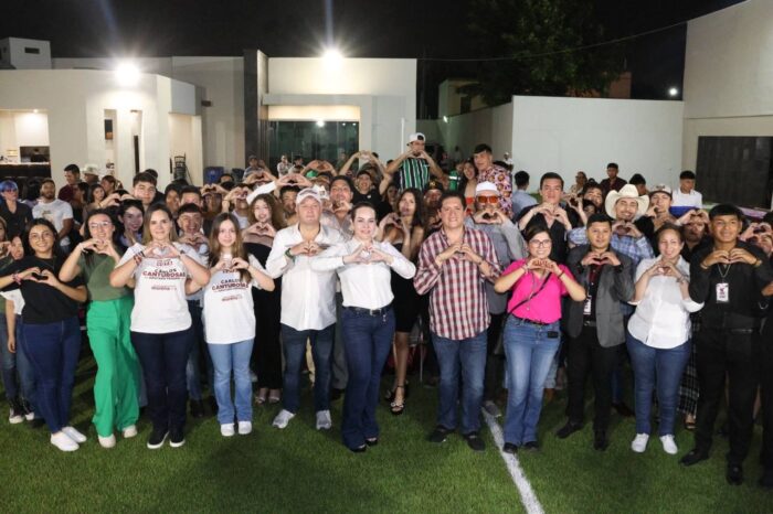 “SERÉ SU ALIADO EN EL CONGRESO”; JUVENTUD NEOLAREDENSE RESPALDA A CARLOS CANTUROSAS