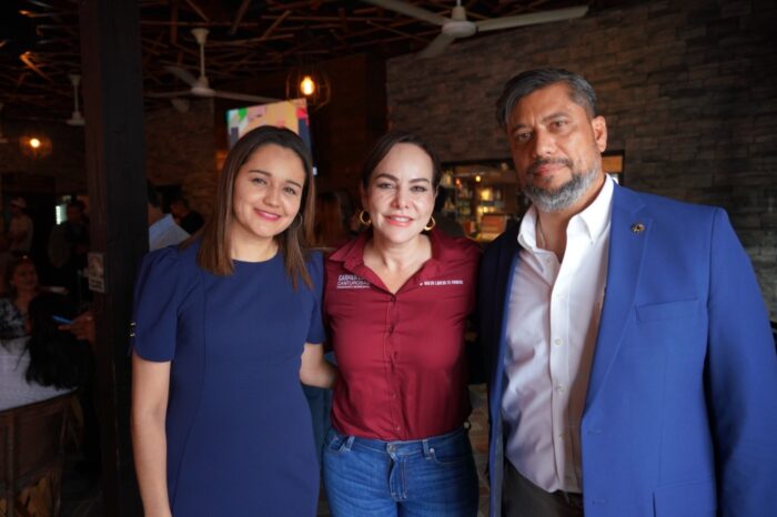 IMPULSARÁ CARMEN LILIA CANTUROSAS DESARROLLO DE NUEVO LAREDO DE LA MANO CON COLEGIO DE CONTADORES PÚBLICOS