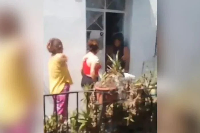 'Pin**e chismosa'; Así comenzó tiroteo por pleito de vecinos en México