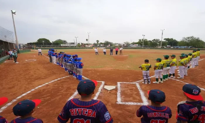 Fortalecerá Carmen Lilia canturosas al deporte infantil