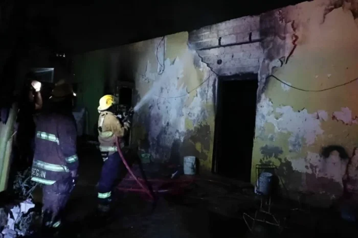 Papá y su hija de 6 años mueren abrazados tras un incendio en su casa en Coahuila