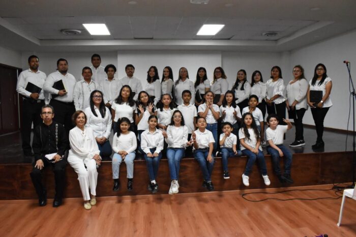 Refrenda Alcalde Carlos Peña Ortiz su compromiso con la cultura y las artes a través del IRCA