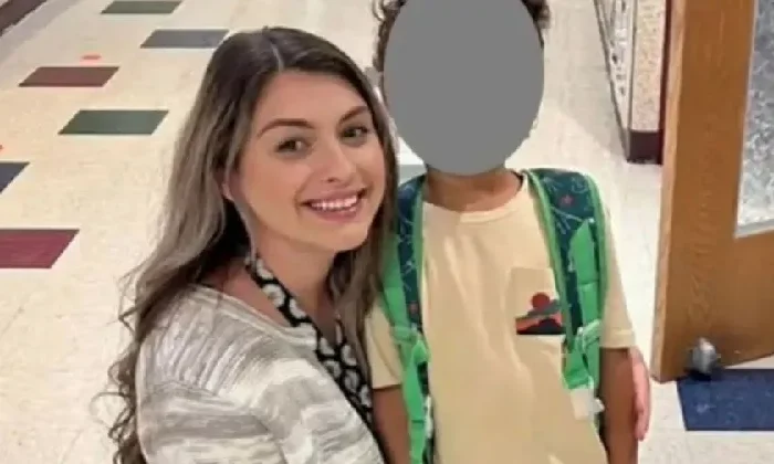 Madre soltera de Ohio muere atropellada intentando evitar que le robaran el coche con su hijo de 6 años dentro.