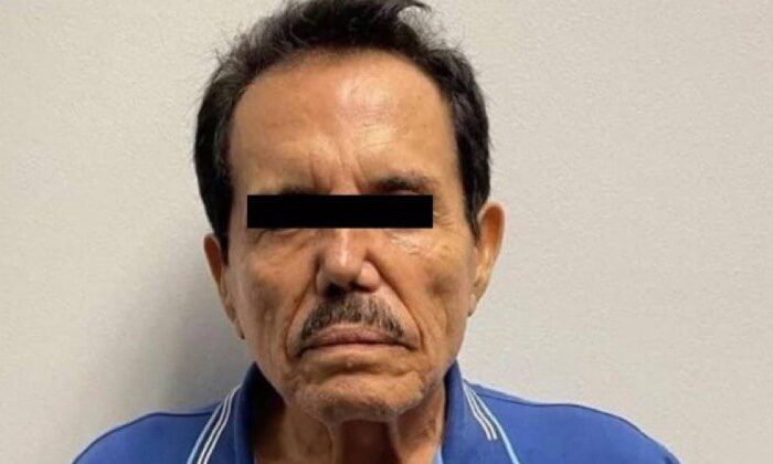 Abogado de El Mayo Zambada dice que el capo fue emboscado y sometido con una bolsa en la cabeza