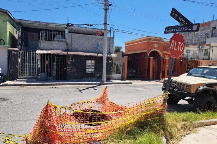 Socavones en la colonia Viveros de Nuevo Laredo