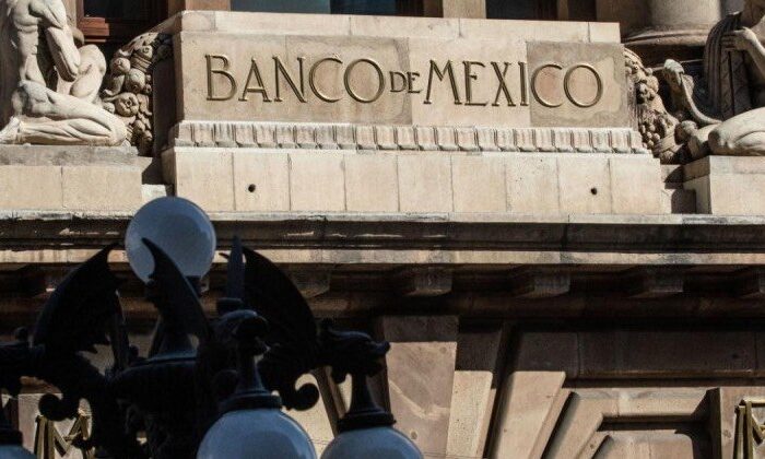 Banxico baja su tasa de interés a 10.75%