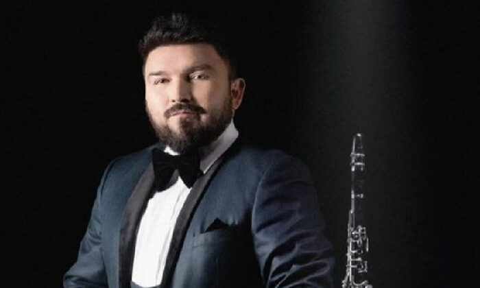 Poncho Lizárraga denuncia que bajaron del escenario a El Recodo en Bogotá