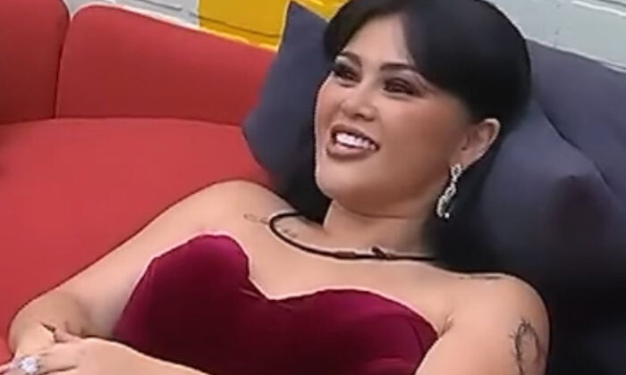 Critican a Gomita por decir que hará el “showcito” de depresión para que no la eliminen