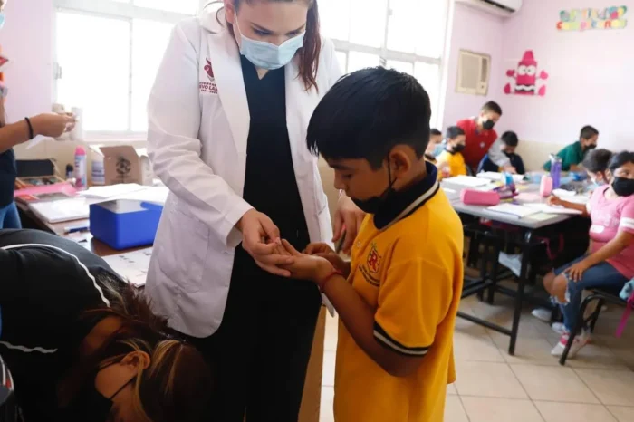 Nuevo Laredo apoyará a padres de familia con certificados médicos escolares gratis