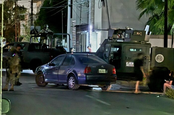 Militares provocan choque en un blindado “Ocelotl"; causan daños y lesiones a varias mujeres y una familia estadounidense
