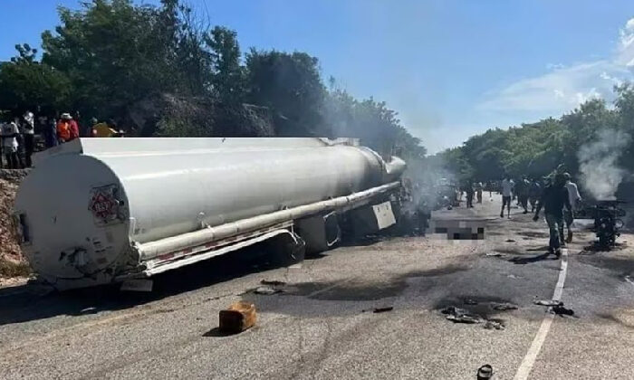 En Haití hacían “rapiña” de combustible en un camión accidentado y explotó, hay más de 15 muertos y 40 heridos