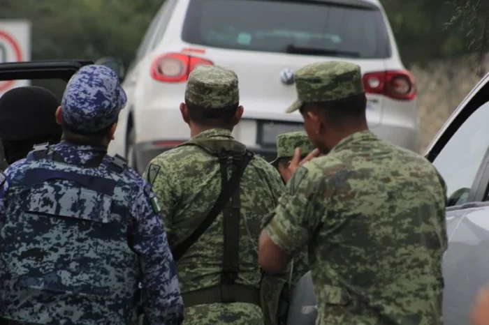 Militares disparan a camioneta con migrantes árabes y matan a 6 en Chiapas