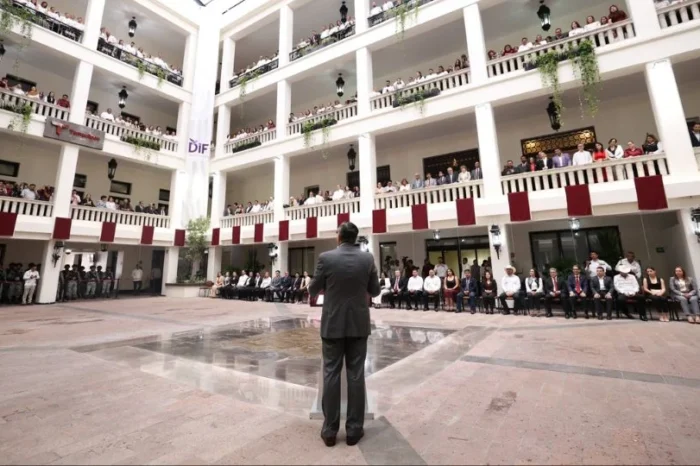 Américo Villarreal inaugura rehabilitación de Palacio de Gobierno