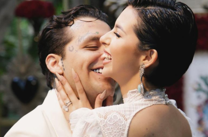 Christian Nodal arremete contra Cazzu y defiende a su esposa, Ángela Aguilar: “Jamás fue mi amante”